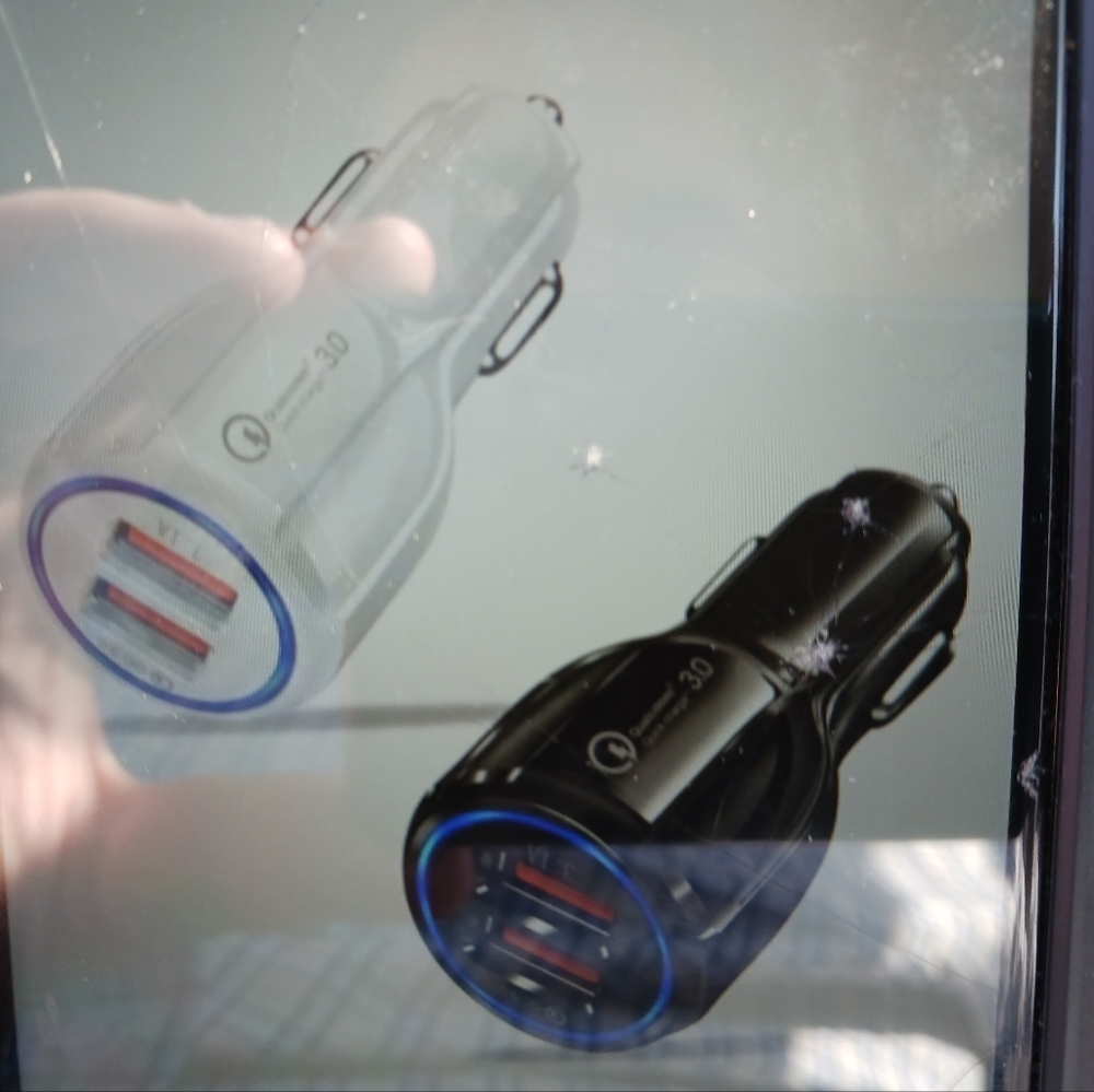 Charger - Picture 5 of 6